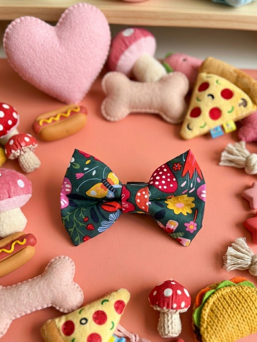 Dog Bow Tie | Leo